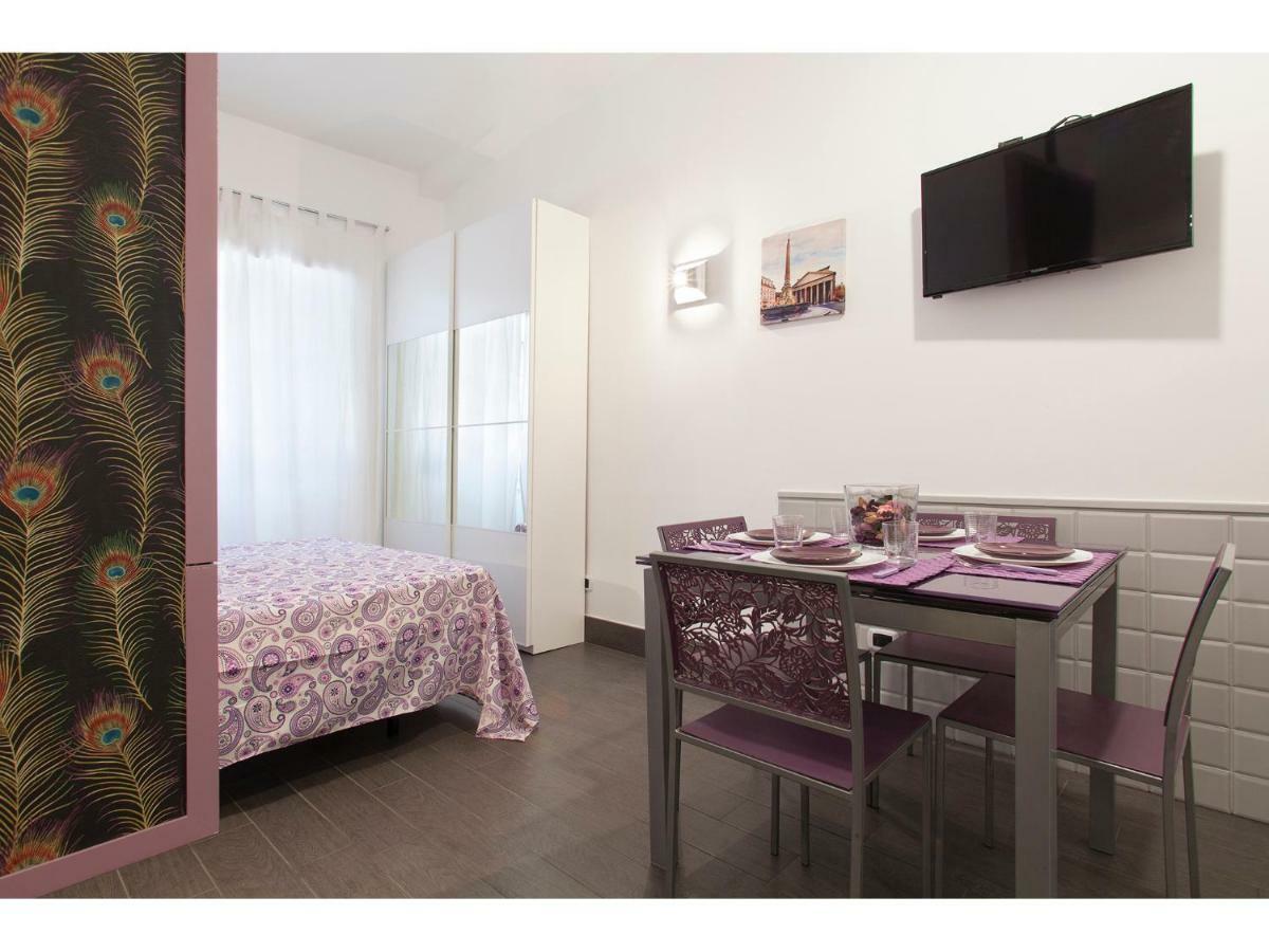 My Purple Apartment In The Center Of Rom Exterior foto